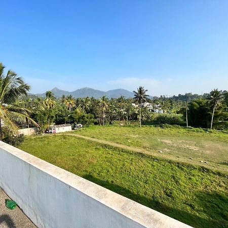 Wayanad Biriyomz Residency, Kalpatta, Low Cost Rooms And Deluxe Apartment Buitenkant foto