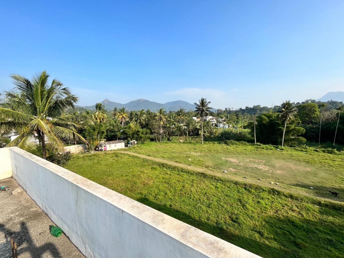 Wayanad Biriyomz Residency, Kalpatta, Low Cost Rooms And Deluxe Apartment Buitenkant foto