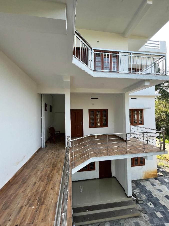 Wayanad Biriyomz Residency, Kalpatta, Low Cost Rooms And Deluxe Apartment Buitenkant foto