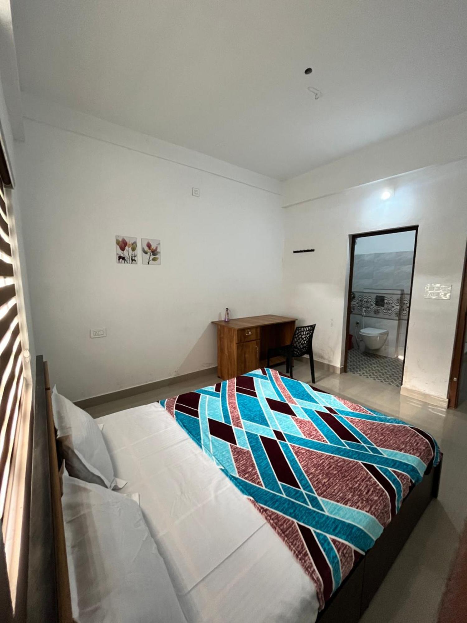 Wayanad Biriyomz Residency, Kalpatta, Low Cost Rooms And Deluxe Apartment Buitenkant foto